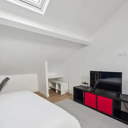 Apartman Confortable Avec Parking *