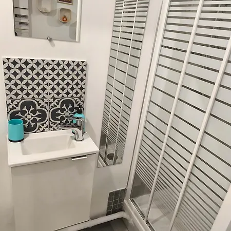 Confortable Avec Parking Charleville-Mézières