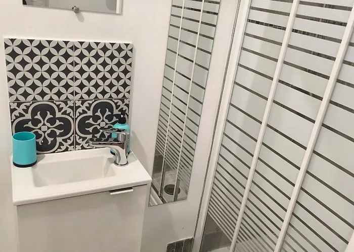 Confortable Avec Parking Charleville-Mézières